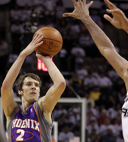 的传球拉开 的传球拉开