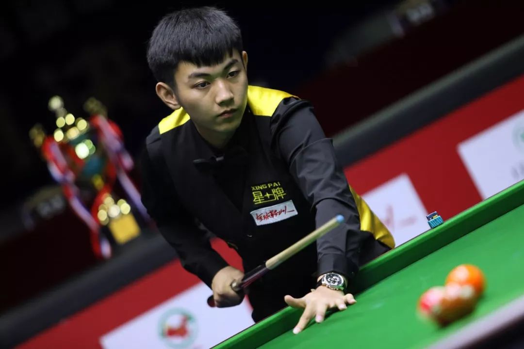 笑容自然 笑容自然